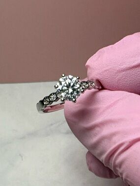 Silver-tone Moissanite Ring Size 7